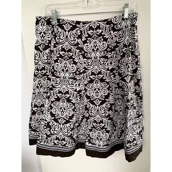 Amanda Lane Women's Damask Print‎ Brown/White Knee Skirt Side Zip Size 12. - Picture 1 of 5